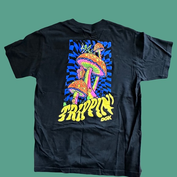 DGK trippin shirt medium - Picture 2 of 2